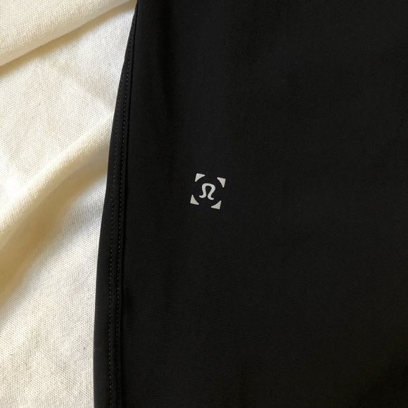 •••sold••• lululemon | men’s surge jogger 29” black with hem zippers medium - Picture 14 of 16